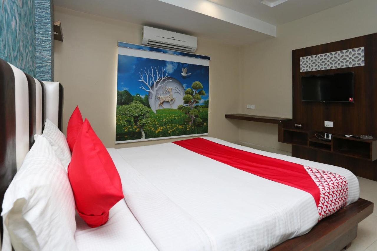 Oyo Flagship 43897 Redstone Hotel Gwalior Exterior foto