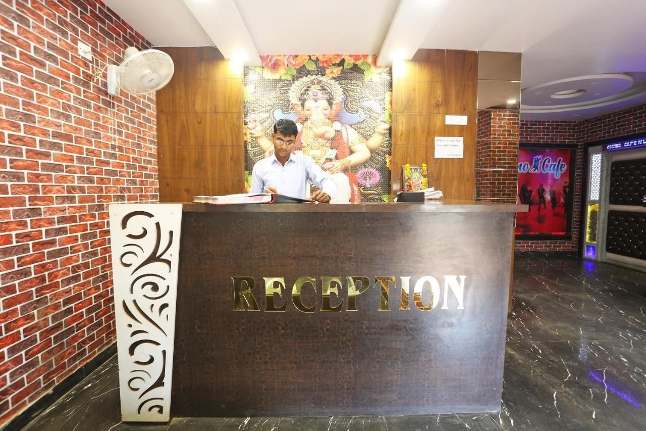 Oyo Flagship 43897 Redstone Hotel Gwalior Exterior foto