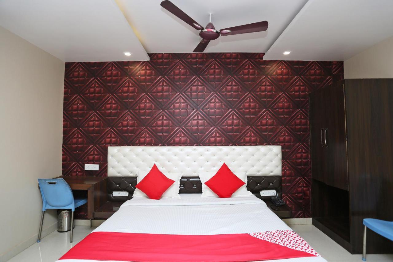 Oyo Flagship 43897 Redstone Hotel Gwalior Exterior foto