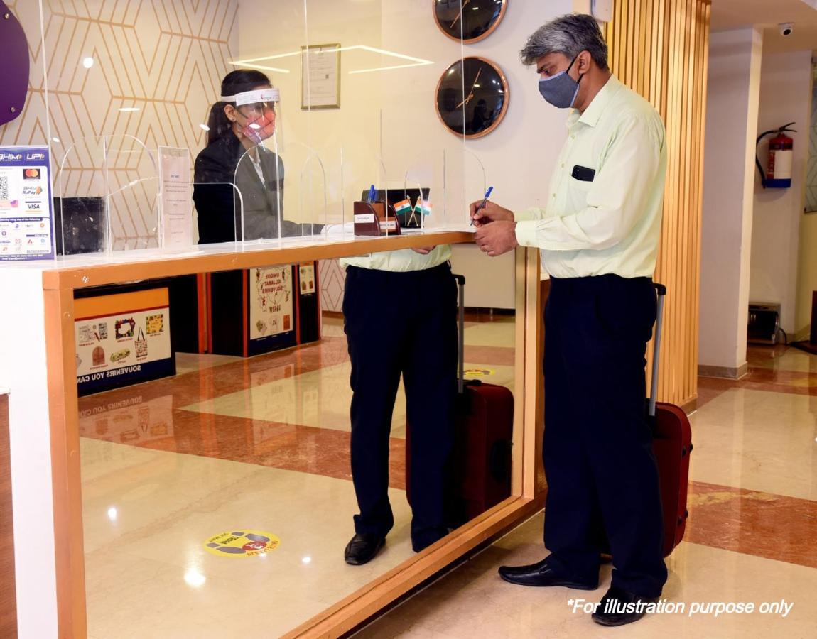 Oyo Flagship 43897 Redstone Hotel Gwalior Exterior foto