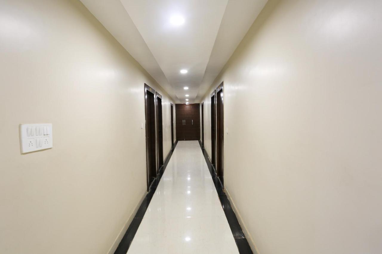 Oyo Flagship 43897 Redstone Hotel Gwalior Exterior foto